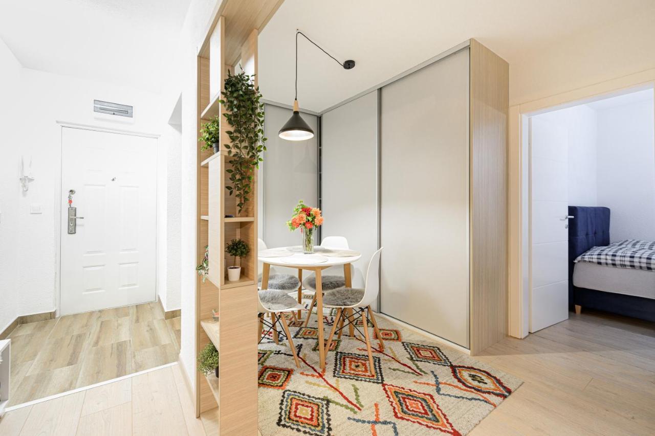 Apartment Una Alipasino With Two Bedrooms 塞拉耶佛 外观 照片